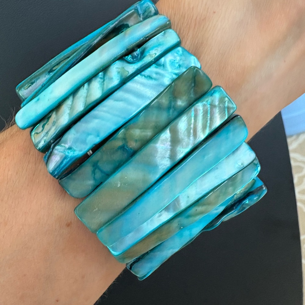 Turquoise Teal Blue Shell Bracelet Big Chunky Cuff Thick Stretch Mother of Pearl